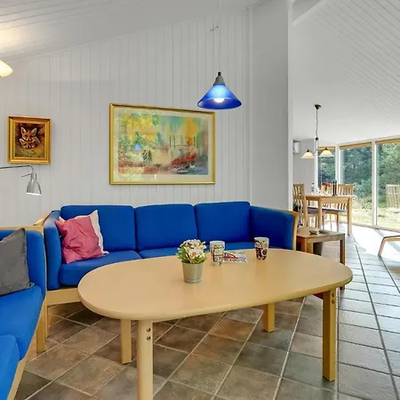 Stunning In With Sauna Feriehus *